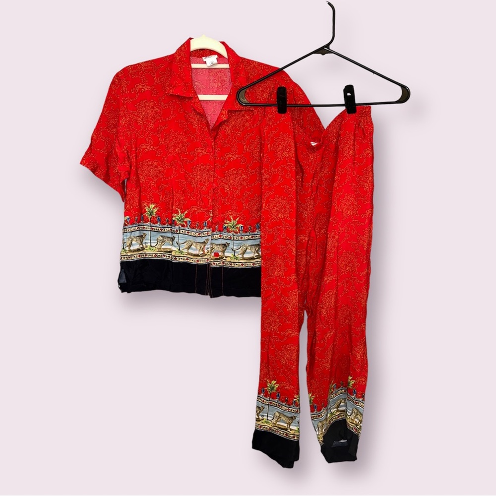 Tiger Print Pajama Set (Size Medium)
